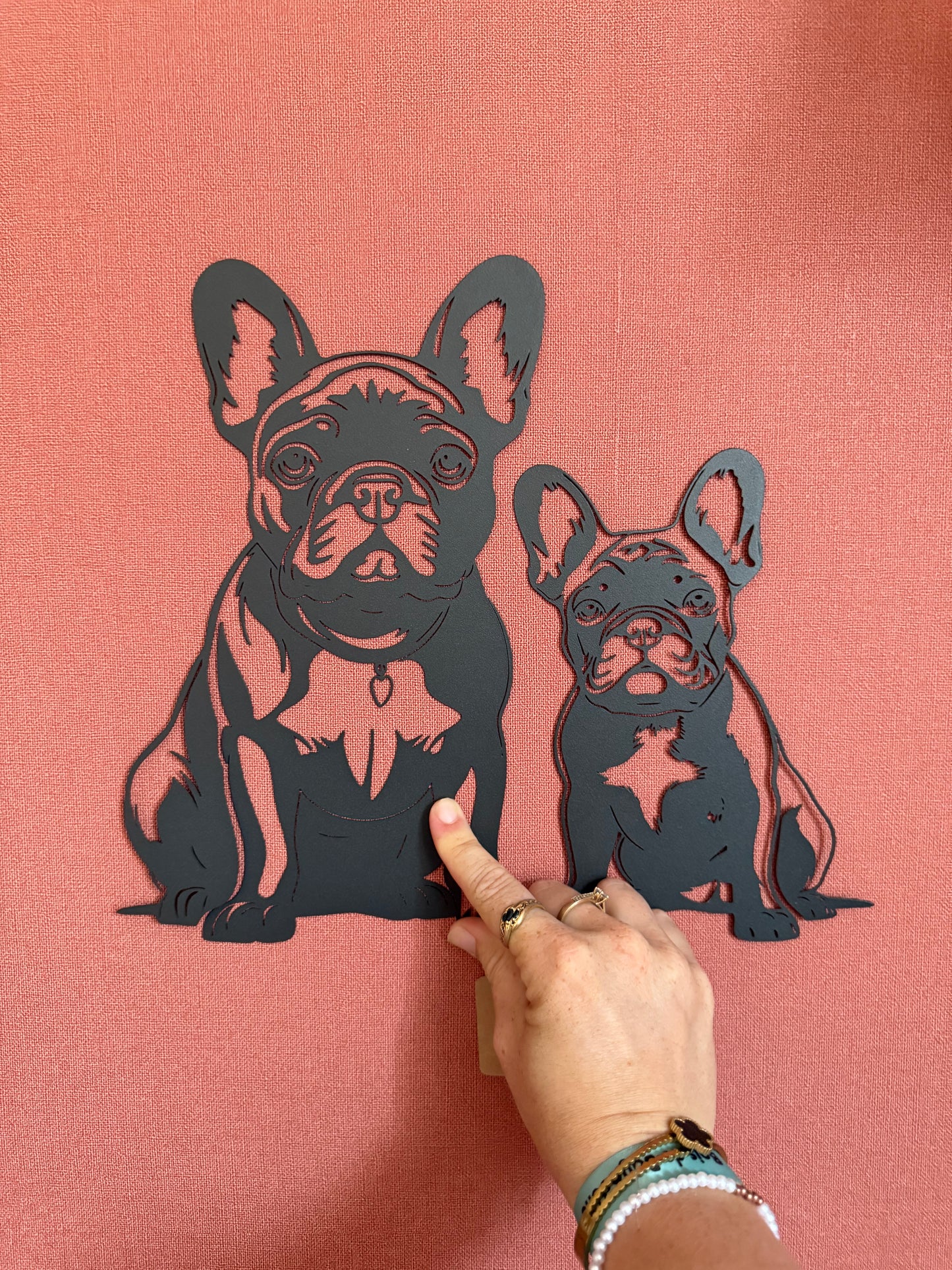 Décoration mural en métal chien bouledogue