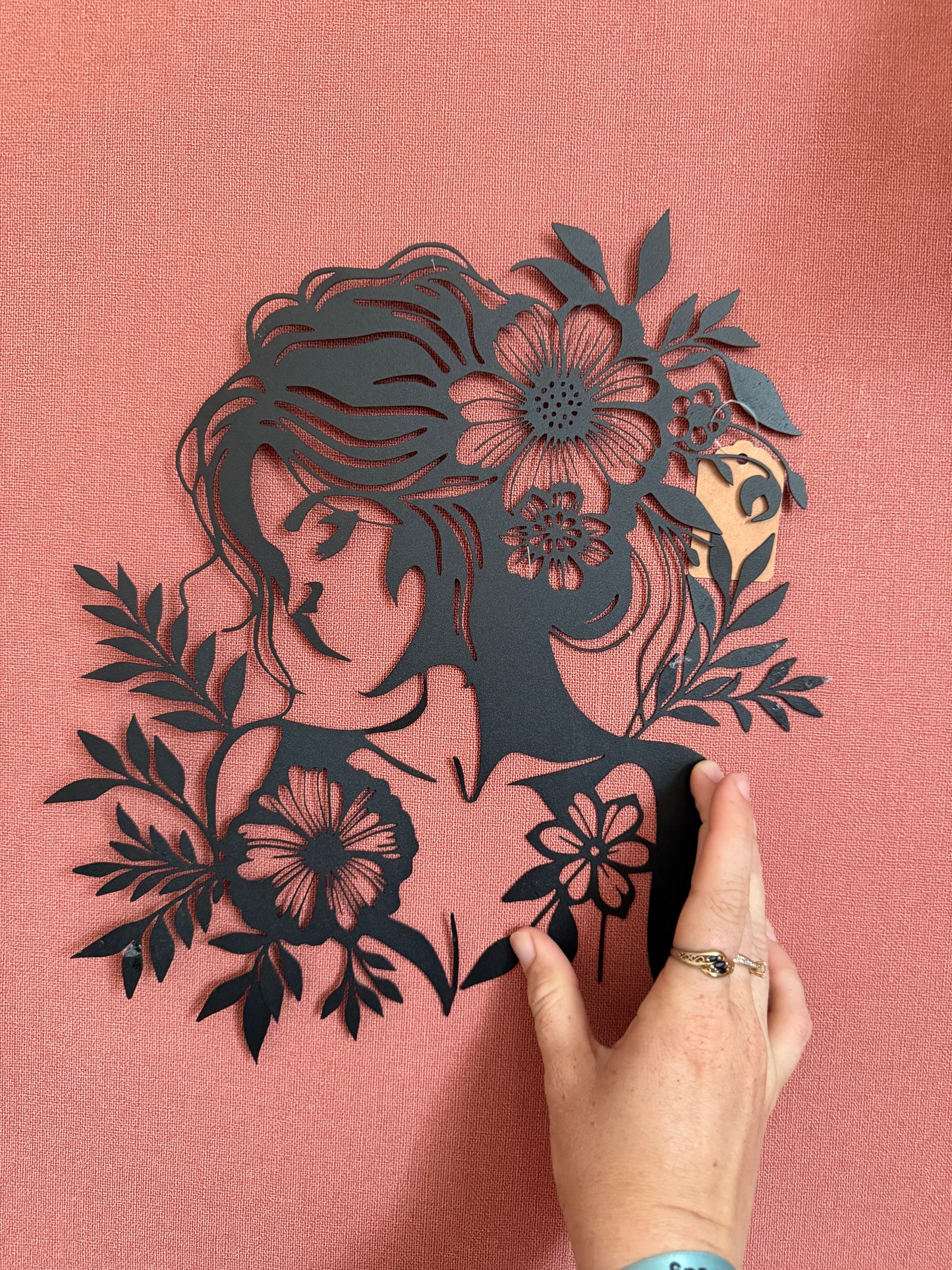 Décoration mural en métal femme