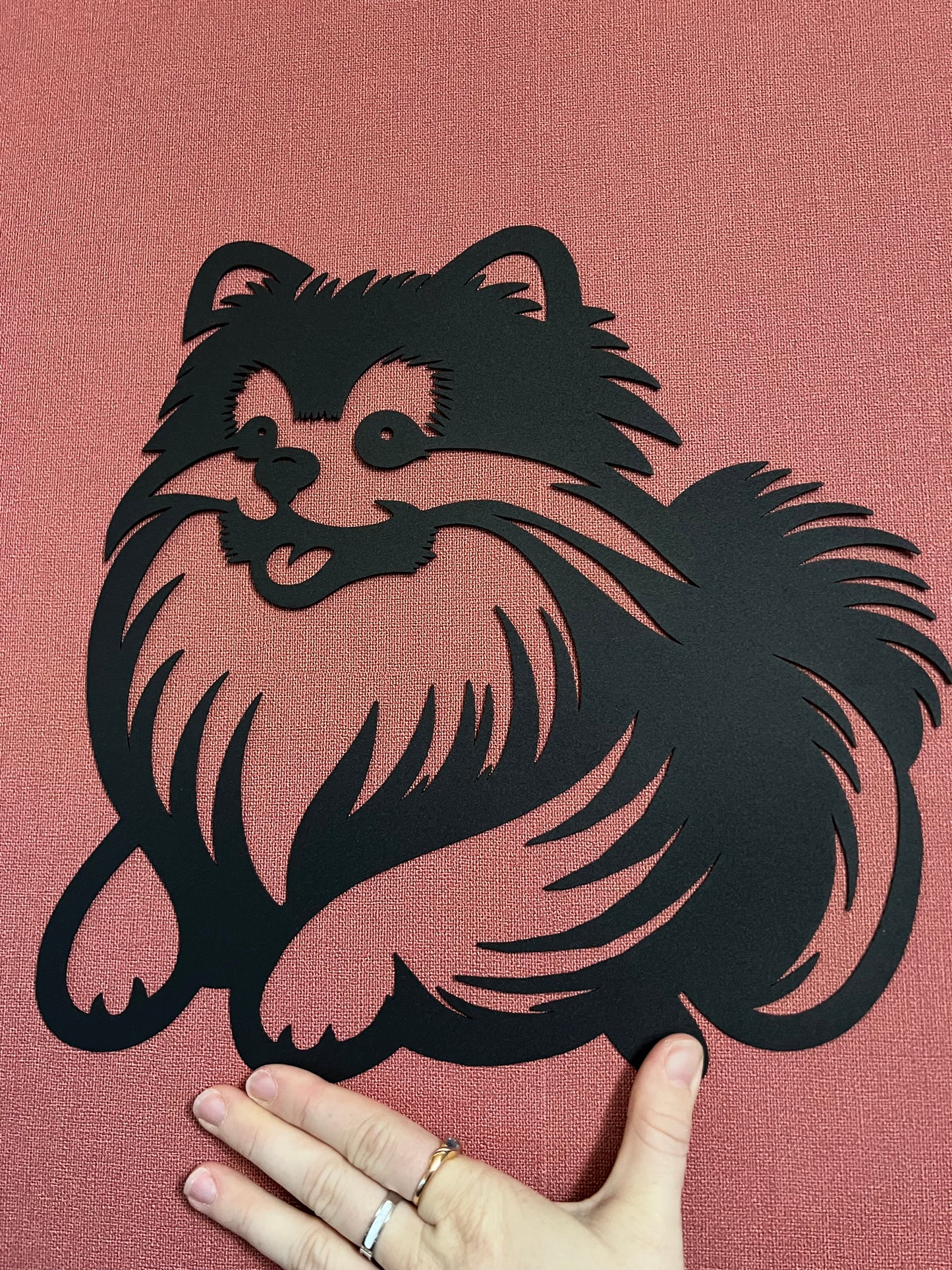 Décoration mural en métal chien spitz