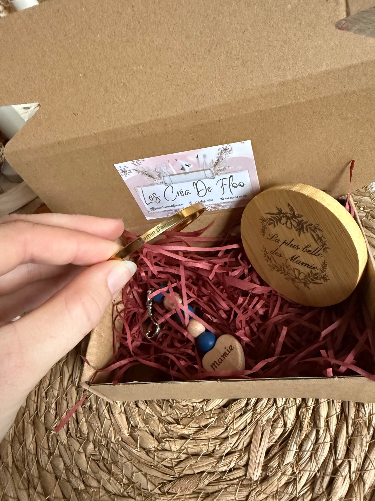 Coffret cadeau gravé sur bois, idée cadeau mamie, marraine, tata