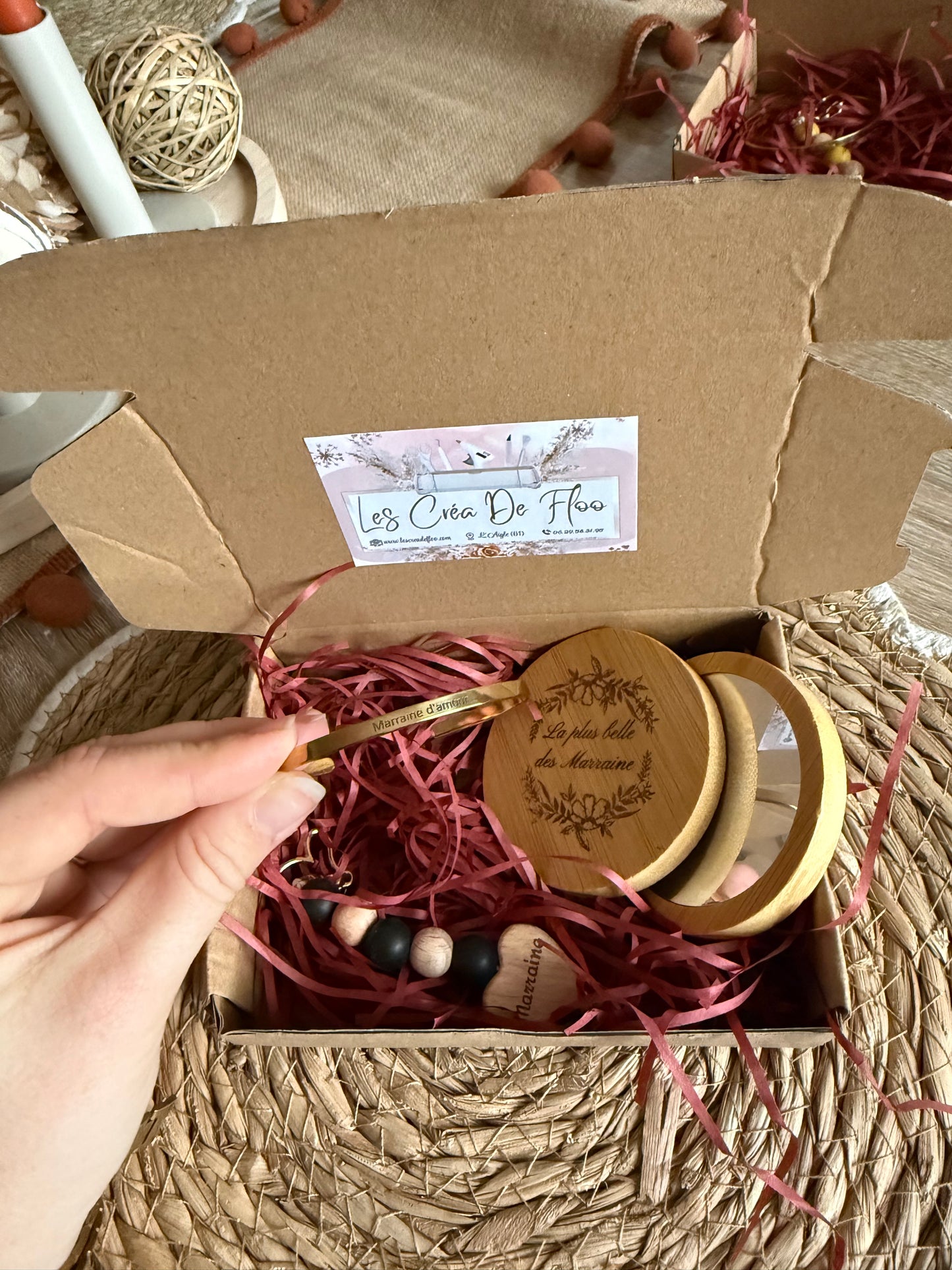 Coffret cadeau gravé sur bois, idée cadeau mamie, marraine, tata