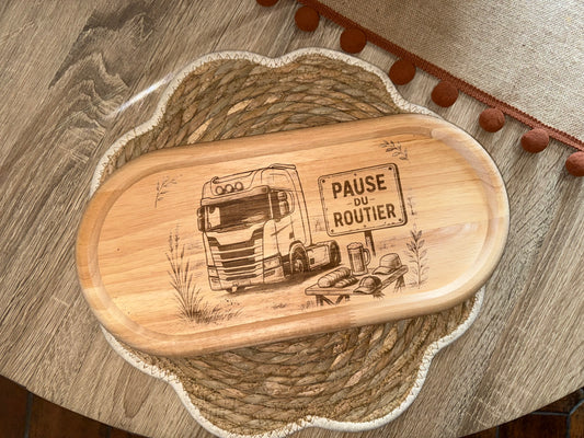 Planche apéro / planche à découper camion poids lourds gravée, idée cadeau papy, mamie, marraine, papa, mariage