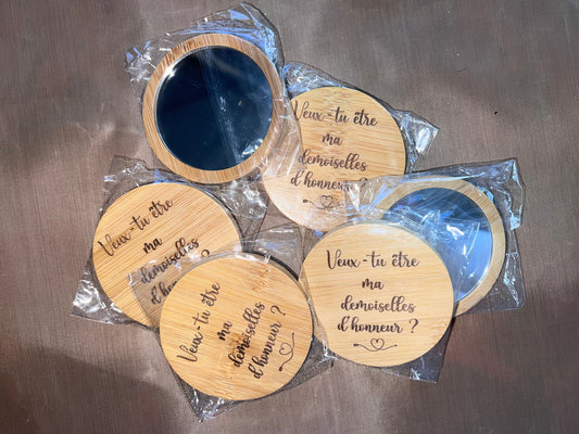 Miroir de poche gravé personnalisé