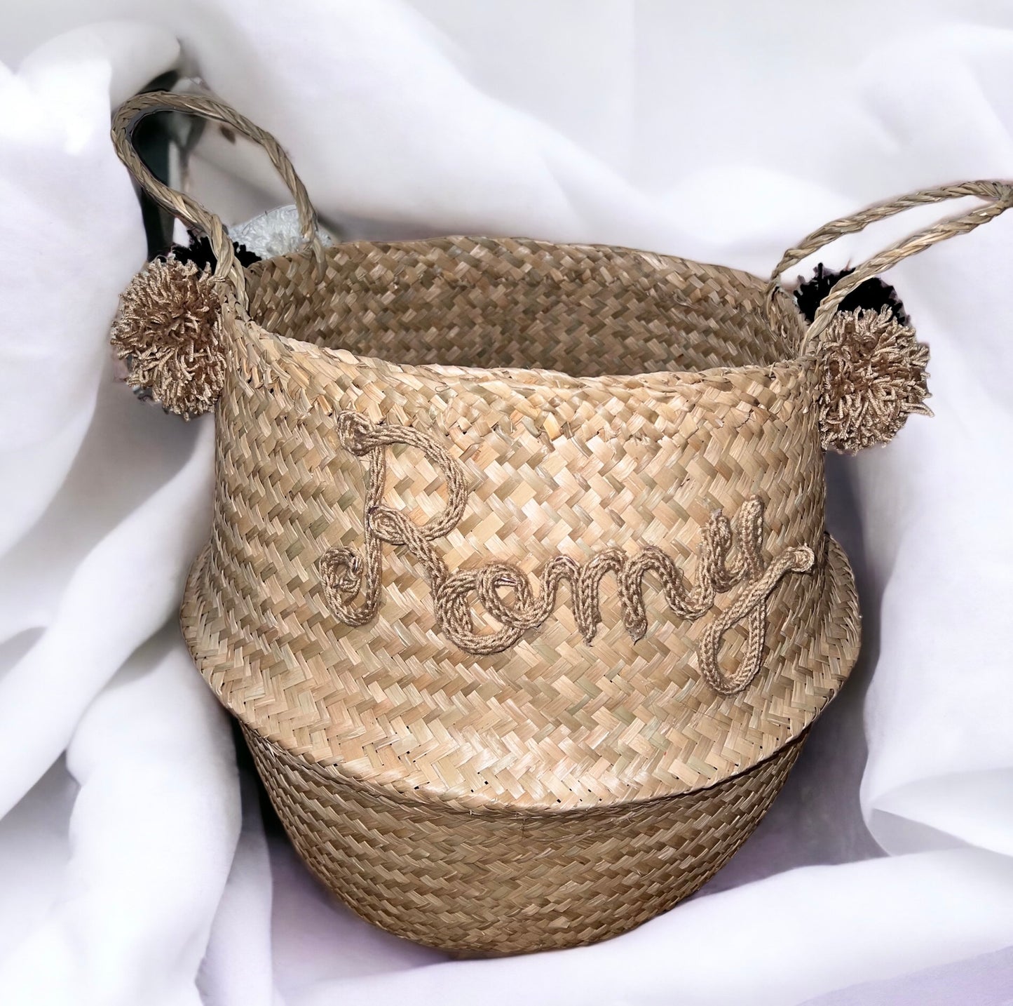 petit panier personnalisé en jonc de mer, panier de rangement personnalisé avec tricotin, prénom